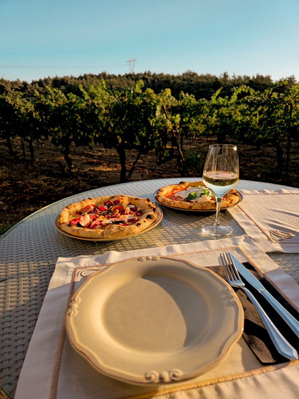 Vjenčanje u vinogradu, Vinodol — zalazak sunca